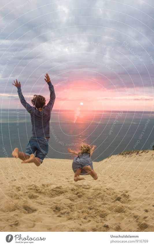 sun catcher Human being Child Girl Boy (child) Brothers and sisters Family & Relations Infancy Life 2 Landscape Storm clouds Sunrise Sunset Summer Ocean