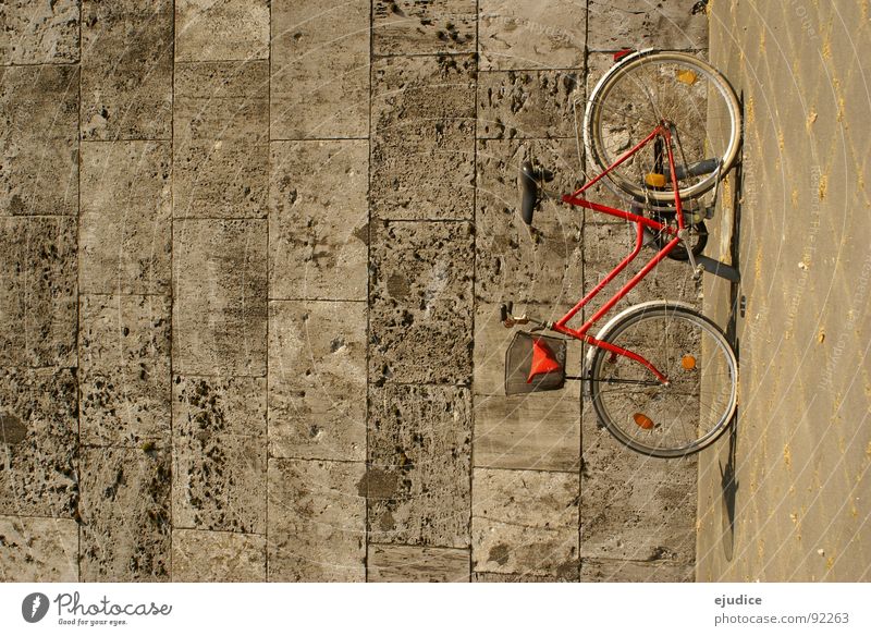 the red flash Wall (building) Bicycle Red Transport Stone