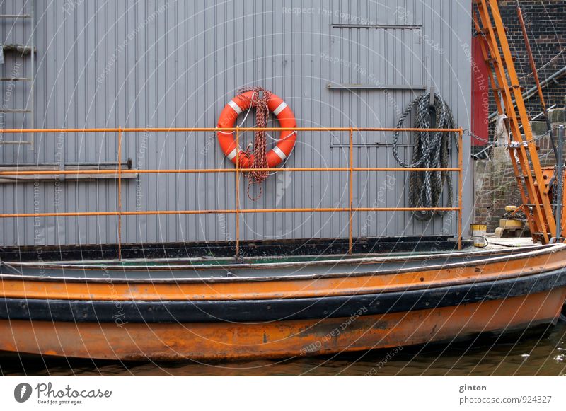 maintenance shelter Nature Coast River bank Port City Industrial plant Harbour Manmade structures Building Architecture Wall (barrier) Wall (building) Transport