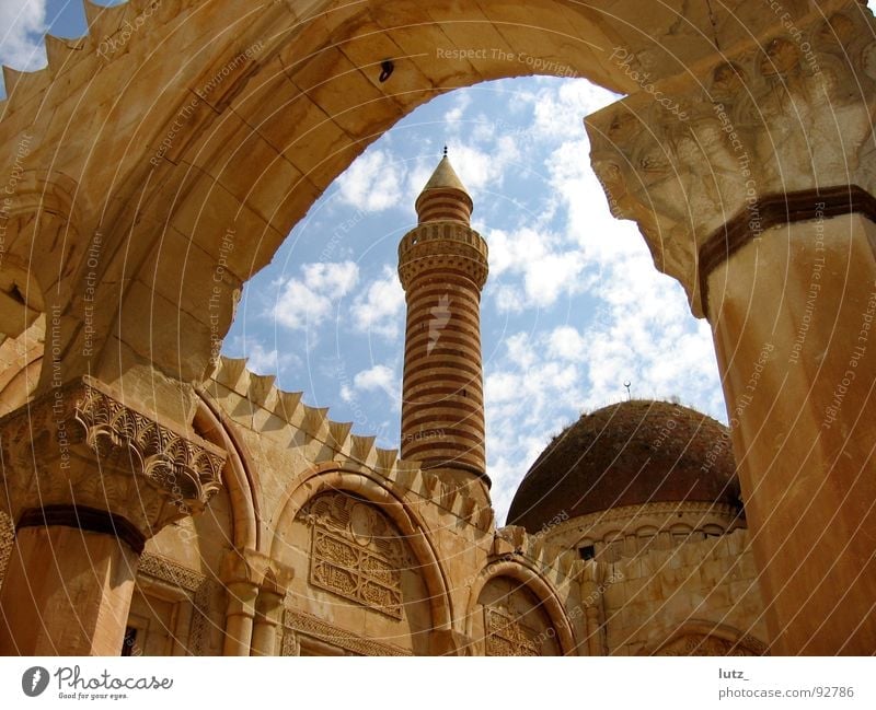 Ishak Pasa Serail Turkey Palace Harem Minaret Mosque Ruin Islam Historic House of worship Asia 1001 nights sultan seraglio hammam