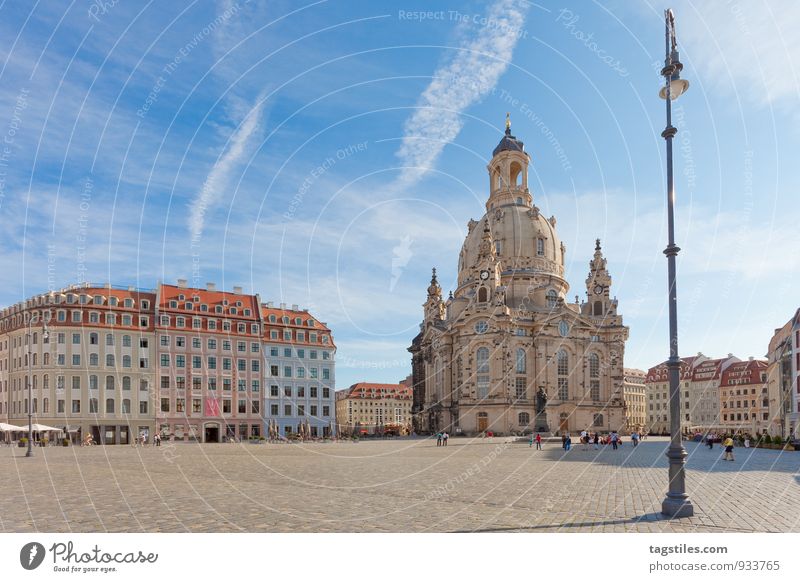 streetlamp Lantern Street lighting Dresden Frauenkirche Saxony Marketplace Religion and faith Church Dome Sun Sunbeam Vacation & Travel Travel photography