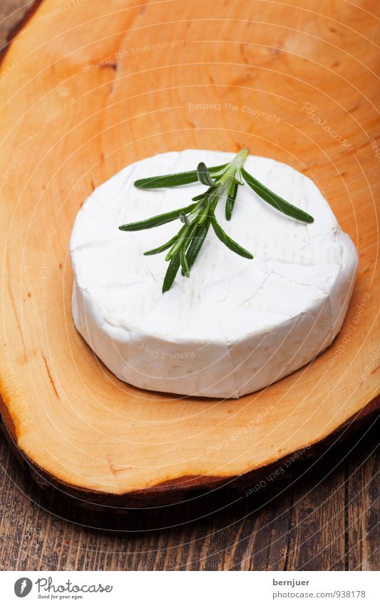 camembert Food Herbs and spices Organic produce Vegetarian diet Eating Cheap Pure Cheese white cheese Wooden table Chopping board Rosemary White Raw Round