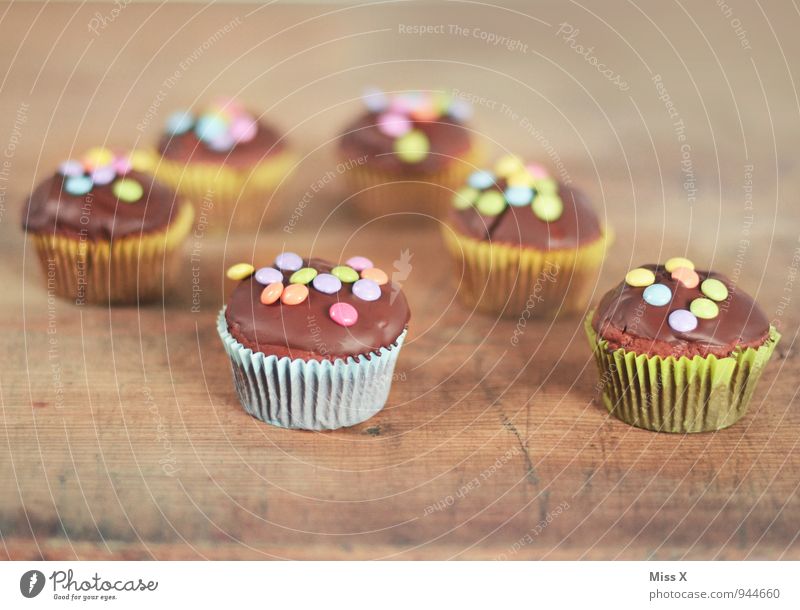 muffins Food Dough Baked goods Cake Dessert Candy Chocolate Nutrition Feasts & Celebrations Birthday Delicious Sweet Multicoloured Muffin Chocolate buttons