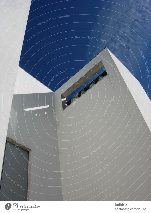 siza Portugal White Calm Worm's-eye view Bell Building Architecture House of worship Trust Religion and faith alvaro siza Protection Blue Sky Door Shadow