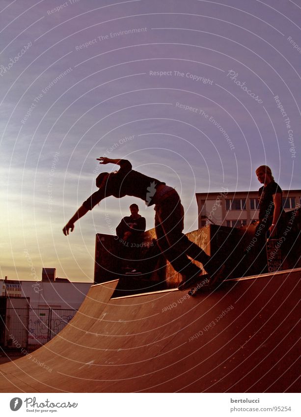 nightskate Skateboarding Halfpipe Ramp Action Twilight Lifestyle Red Calm Relaxation Sports Playing Youth (Young adults) Funsport miniramp curb scurf sunset
