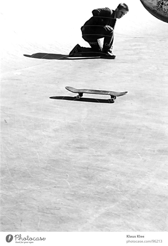 style Man Skateboarding Art Lifestyle Black White Concentrate Black & white photo Sports Playing skateboard Peter Cool (slang) contest Sporting event Coil