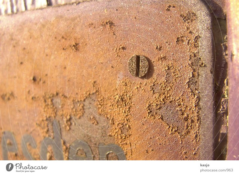 Dresdens Schilder - Screw 01 Near Industry Signs and labeling Rust Old Detail