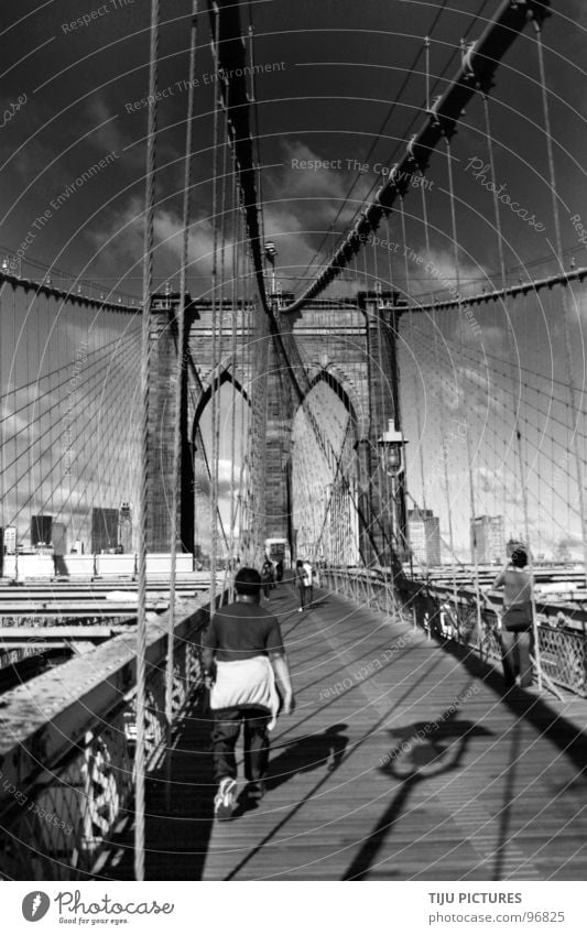 NEW YORK Brooklyn Bridge New York City Jogging Stone bridge Brookly Brigde Black & white photo Wire cable Rope Walking Shadows cris