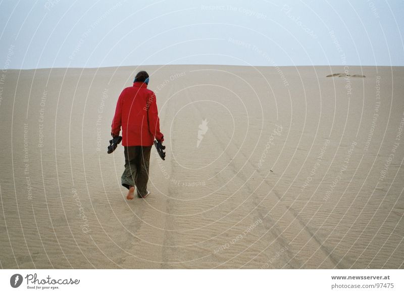 Desert Rain Barefoot Libya Loneliness Skid marks Tracks Africa Sand Lanes & trails Target
