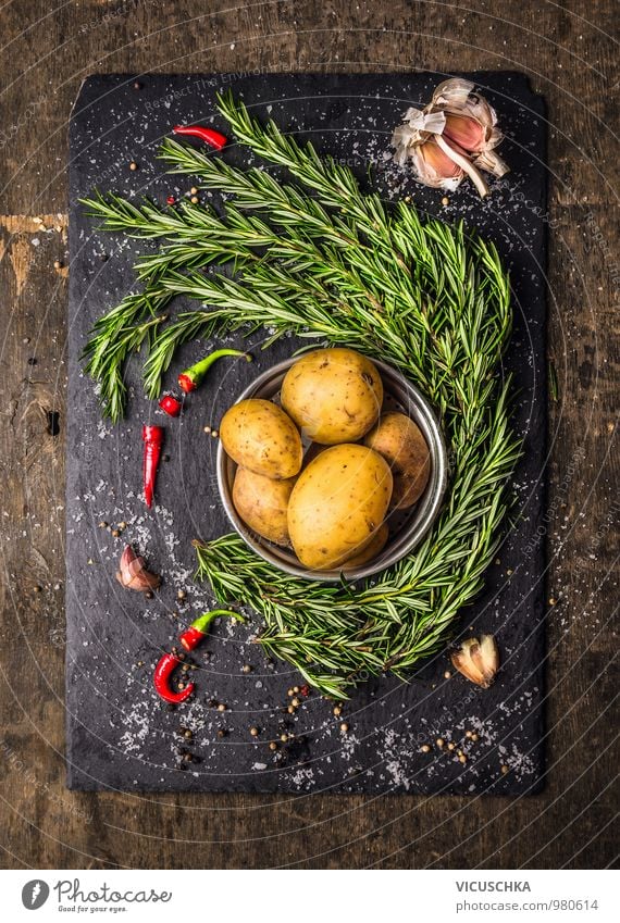 Potatoes with rosemary, garlic and spices, ingredients Food Vegetable Herbs and spices Nutrition Lunch Dinner Buffet Brunch Organic produce Vegetarian diet Diet