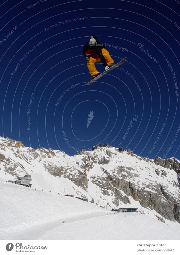 airwalk Snowboard Jump Winter Zugspitze Freestyle Suicidal tendancy Top Winter sports Sky Mountain Sports Alps Snowboarding Snowboarder Extreme sports Funsport