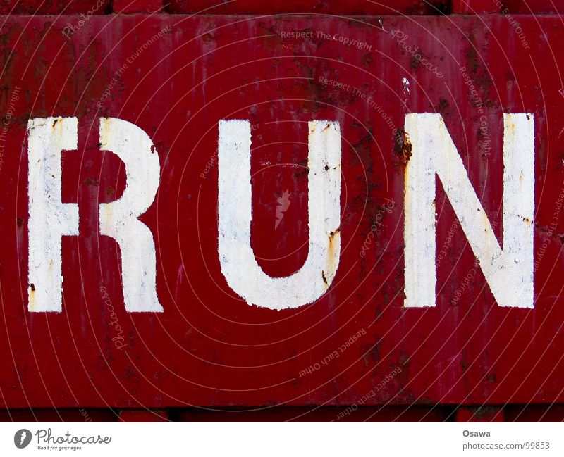 run Red Brown Violet Steel Wall (building) Scratch mark Rust Communication Structures and shapes Old coat of paint Anticorrosion paint Letters (alphabet)