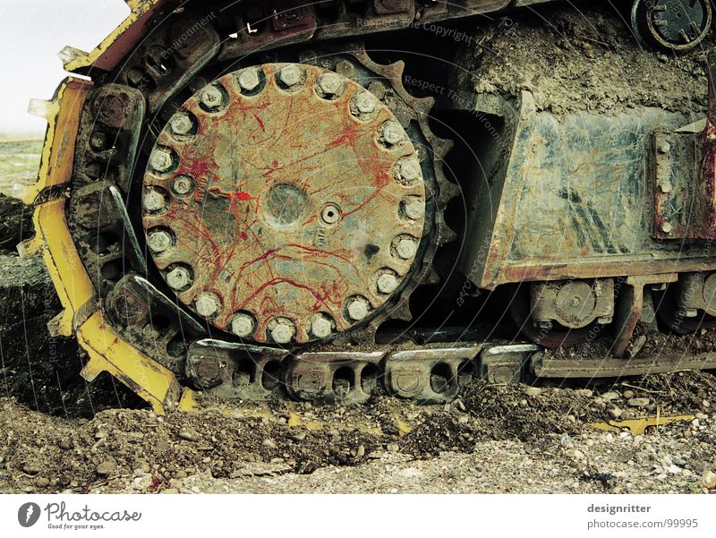 reptile Excavator Hydraulic excavator Construction machinery Machinery Ogre Monster Dismantling Rip Annihilate Broken Desert Blood Transience Chain Gearwheel